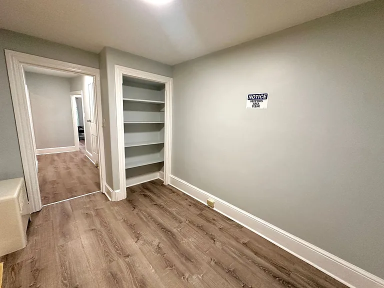 546 N 11th St — Photo 10