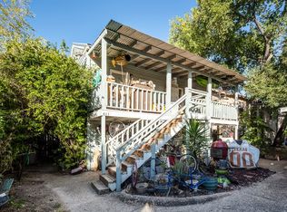 411 1/2 E 30th St APT D, Austin, TX 78705