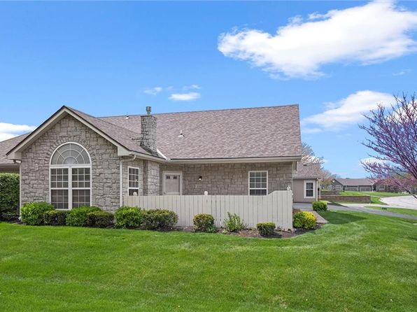 11186 S Pflumm Rd, Olathe, KS 66215