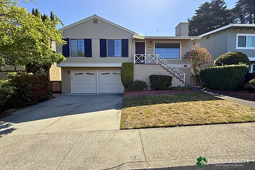 345 Granada Dr Photo 1
