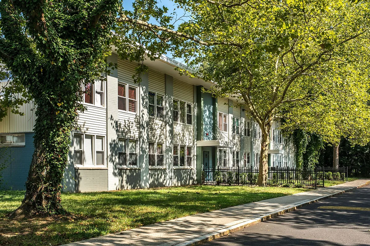 Street View of Building - Ivy Square