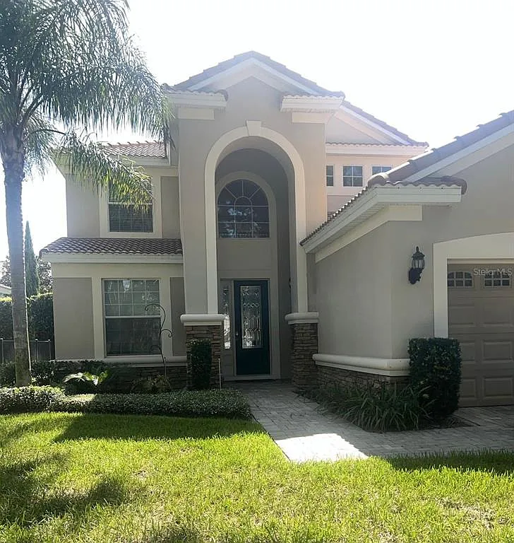5 bed, 3.5 bath, 2998 sqft, $4,500 — Photo 1