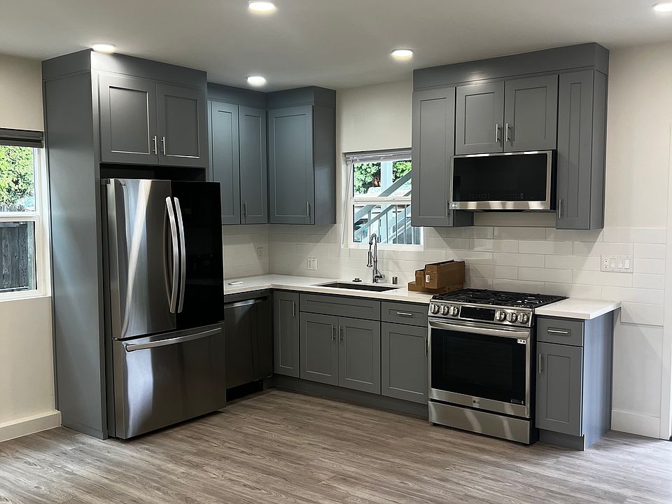 1st image of 1031 Ocean Park Blvd #5