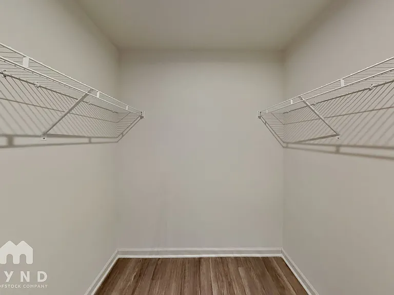6807 Hardwick Ln — Photo 11