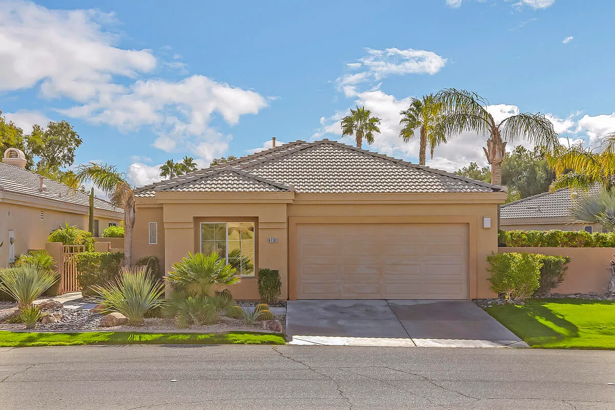 Building Photo - 67361 N Laguna Dr