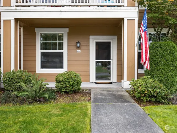 1781 McNeil Circle #B-4, Dupont, WA 98327