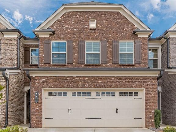 2nd image of 119 Braemore Mill Dr