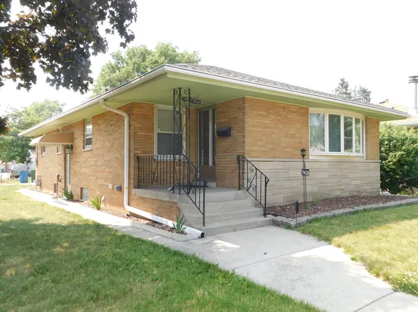 7426 Park Pl, Hammond, IN 46324