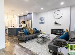 6140 176th Ave NW #MF, Edmonton, AB T5Y3P1