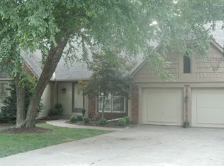 7808 Caenen Lake Rd, Lenexa, KS 66216
