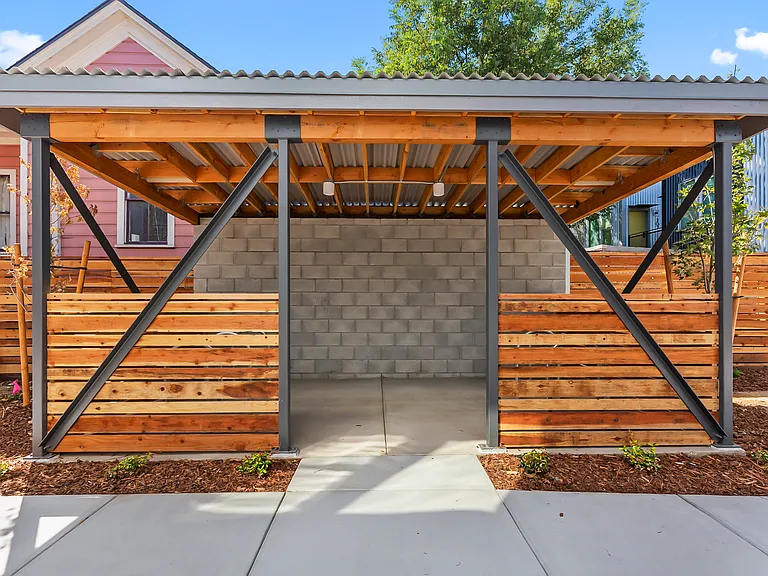 1221 C St — Photo 29