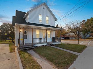 2618 Forest Ave, Two Rivers, WI 54241