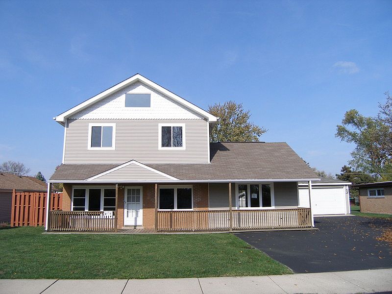 1st image of 7818 W 98th Pl