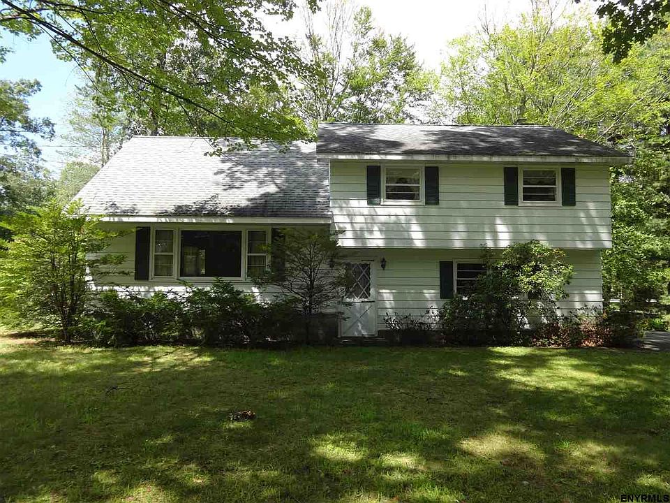 1st image of 543 Leahy Ln