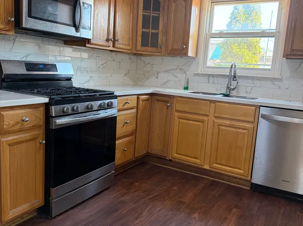 (undisclosed Address), Jamaica, NY 11433