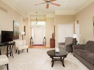 3016 NW 87th St, Kansas City, MO 64154