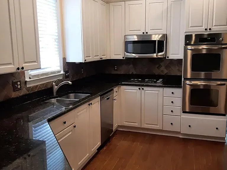 681 Day Lily Ct NW — Photo 2