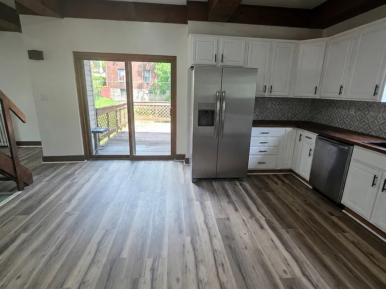 155 Ormsby Ave — Photo 34