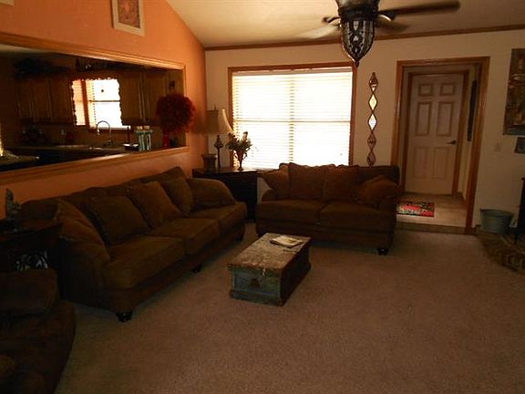 2nd image of 10 Creekwood Trl