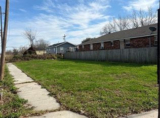 2945 Feliciana St, New Orleans, LA 70126