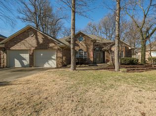 904 N Quail Ter, Rogers, AR 72756