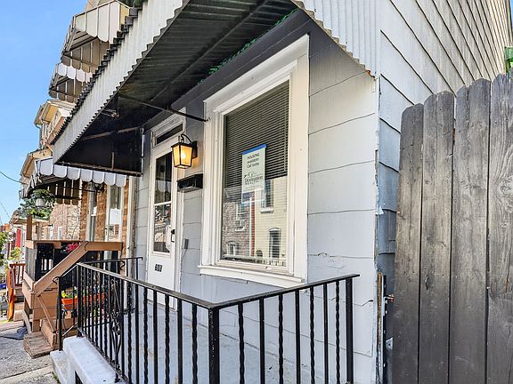 2nd image of 603 Maple St