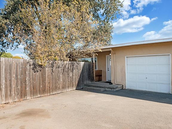 5th image of 2583 - 2585 W Steele Lane