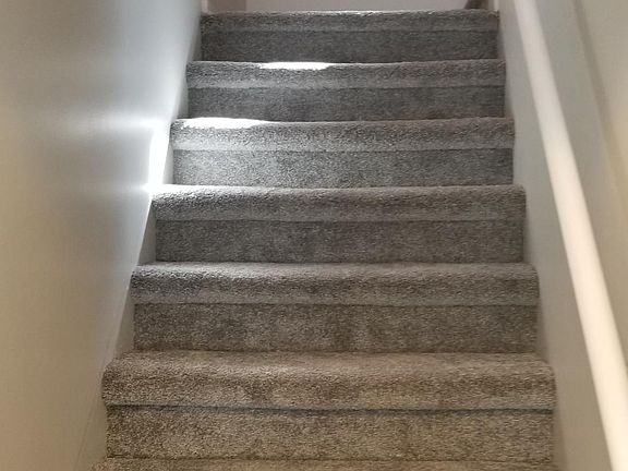 Steps to Master bedroom