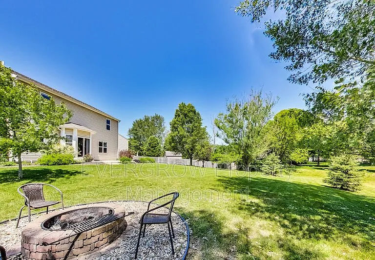 1047 Andrew Ct — Photo 45