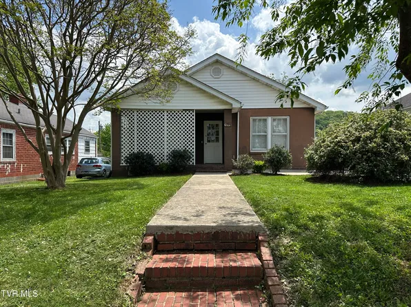 1208 E Myrtle Ave, Johnson City, TN 37601