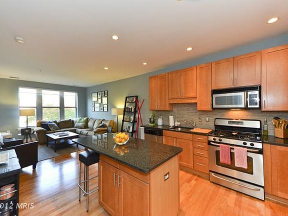 5th image of 1800 Wilson Blvd #238