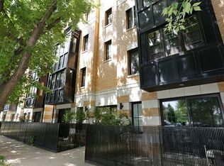 2235 N Lister Ave APT 401, Chicago, IL 60614