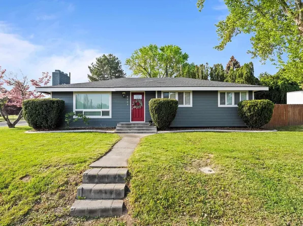 1703 W 11th Ave, Kennewick, WA 99337