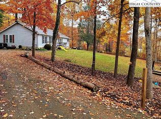 173 Country Rd, Deep Gap, NC 28618