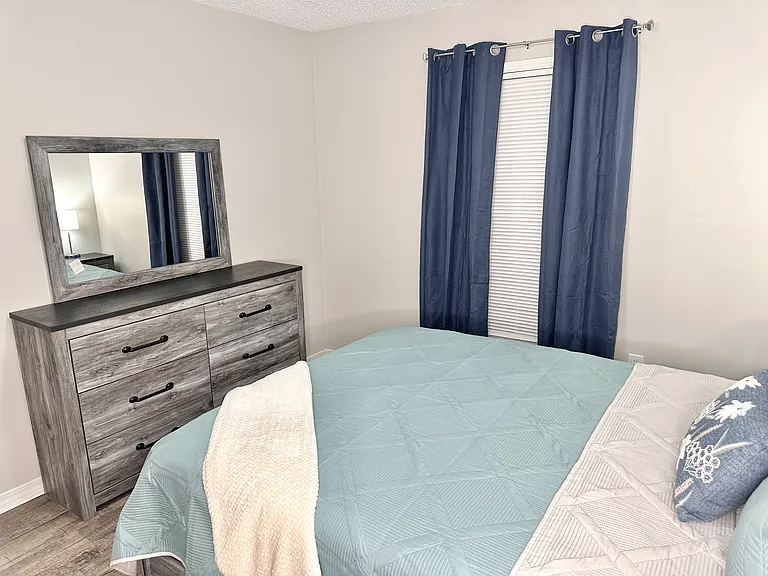 2312 River Oaks Blvd — Photo 24