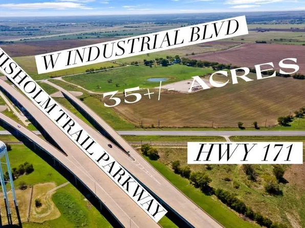 1210 W Industrial Blvd, Cleburne, TX 76033