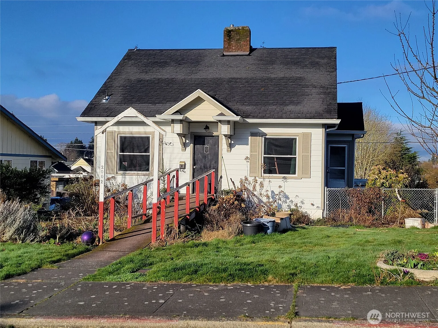 2002 State Street photo 1