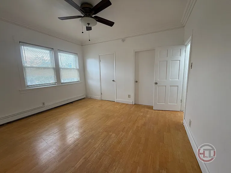 1537 McDonald St #3 — Photo 9