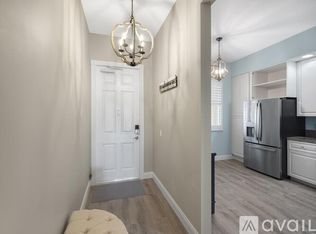 7 Harbour Isle Dr E UNIT 204, Fort Pierce, FL 34949