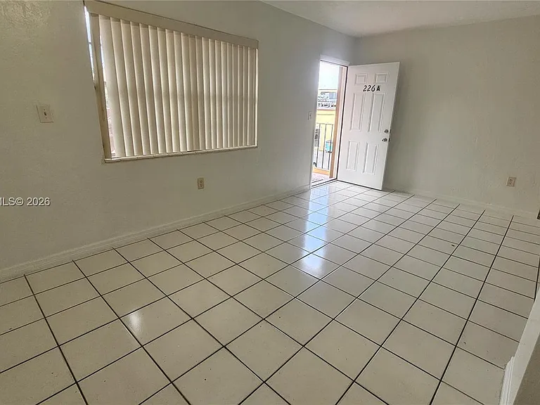 1230 W 54th St #226A — Photo 3