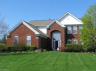 36236 S Park Dr, Avon, OH 44011
