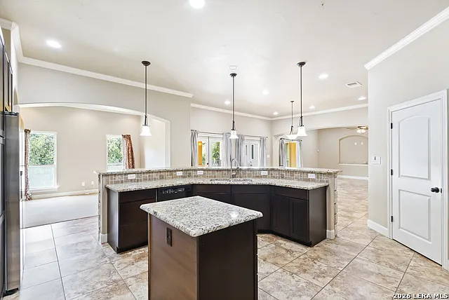 8210 Roy Ln — Photo 11
