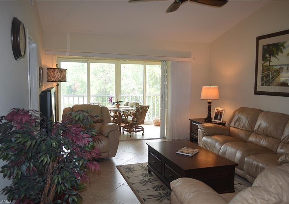 1st image of 781 Wiggins Lake Dr APT 205