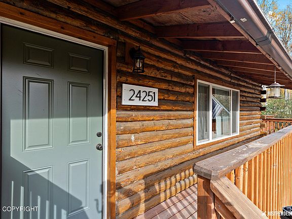 4th image of 24251 Sunnyside Dr