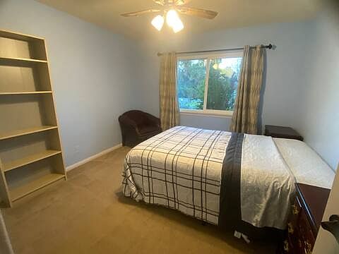 2nd image of 700 E 17th Ave Room 2