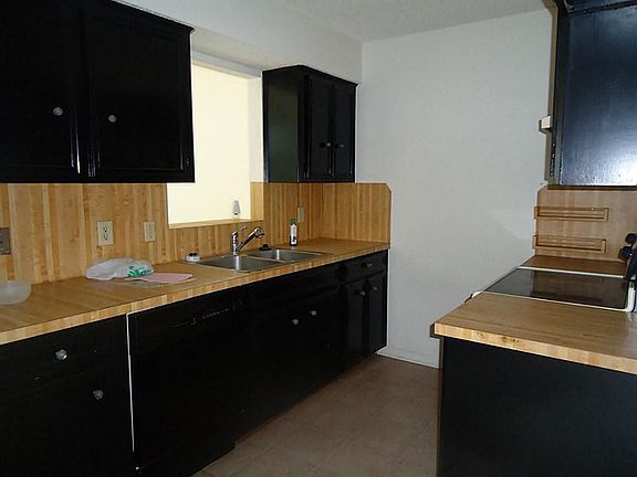 4th image of 13877 Hollowgreen Dr