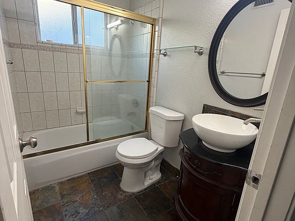 3rd image of 4300 Stockbridge Ave