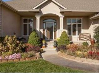 3142 N Ridge Port Ct, Wichita, KS 67205
