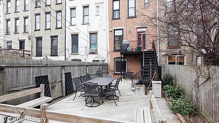 Rented by Garfield Realty 