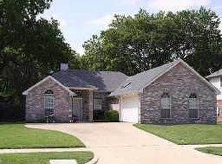 3606 Berrywood Cir, Garland, TX 75040